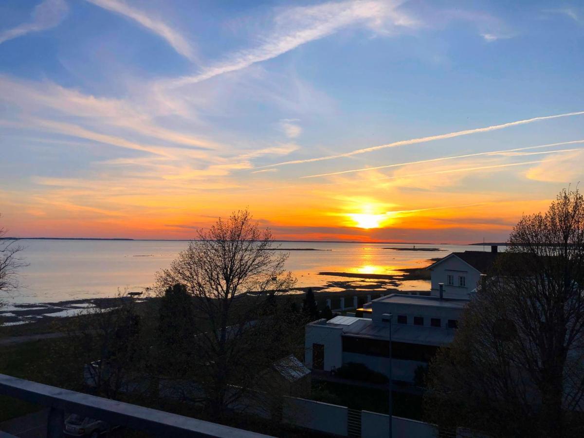 Sunset Dream Apartment With A Panoramic Seaview Haapsalu Eksteriør bilde